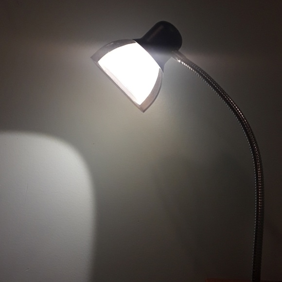 Clip on reading light - Picture 2 of 5